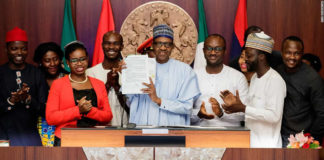 #NotTooYoungToRun: Nigeria lowers minimum age for election candidates