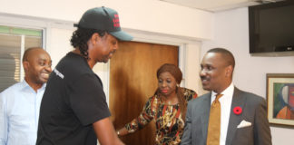 Kanu Nwankwo Visits Pastor Ituah Ighodalo